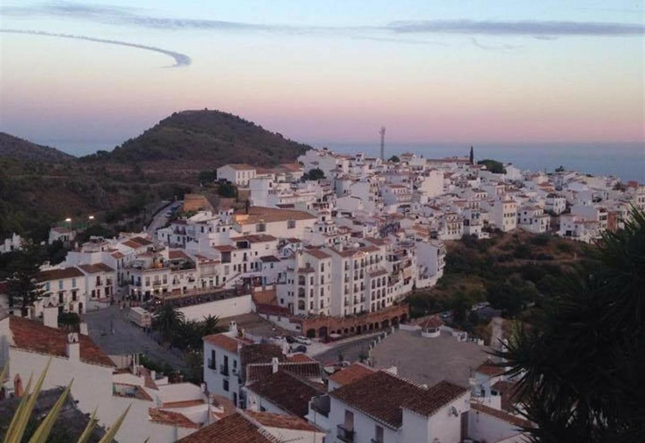 Valparaiso - Burriana Beach Nerja Ngoại thất bức ảnh