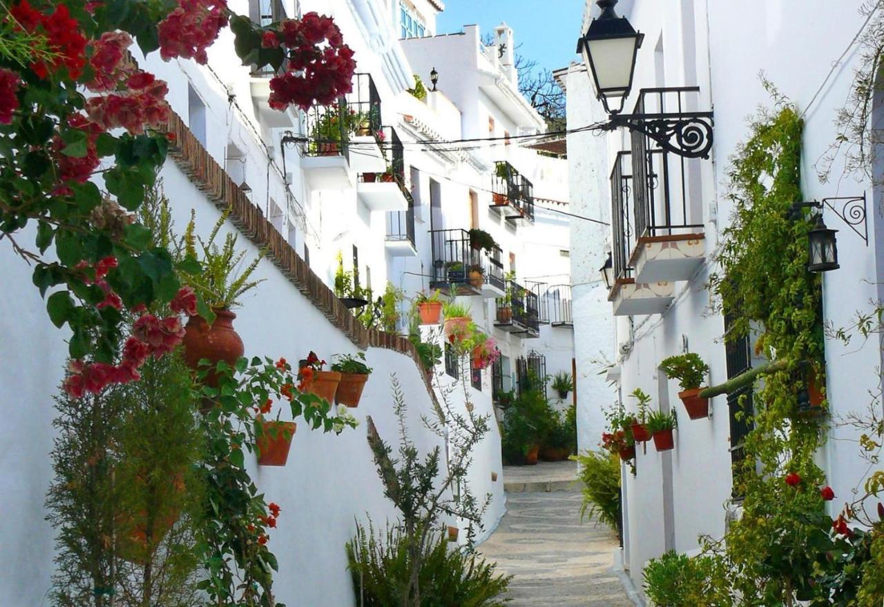 Valparaiso - Burriana Beach Nerja Ngoại thất bức ảnh