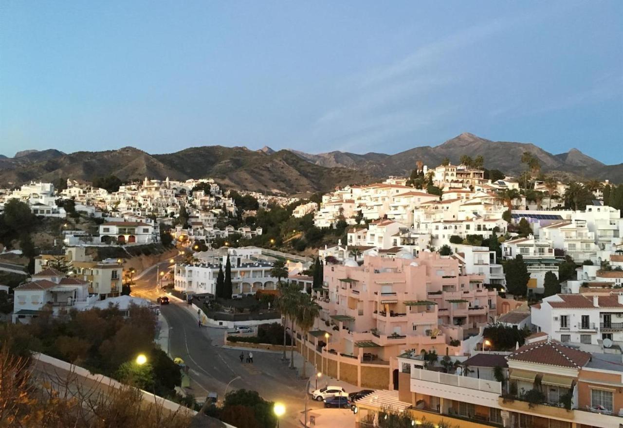 Valparaiso - Burriana Beach Nerja Ngoại thất bức ảnh